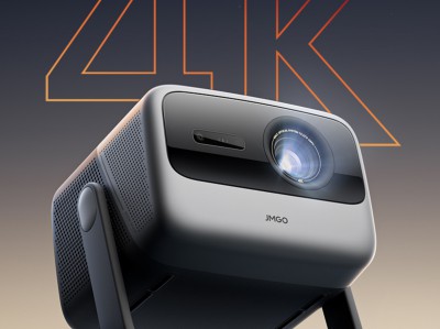 坚果智能投影仪U3S：高清画质，打造家庭影院