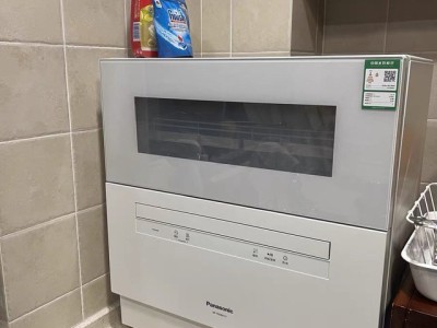 松下NP-TF6WK1Y台式洗碗机：免安装除菌神器适配小户型