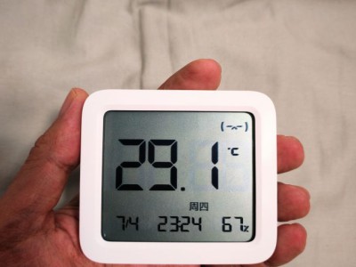 温湿度的精准管家：小米温湿度计3如何让空调和加湿器学会“思考”？