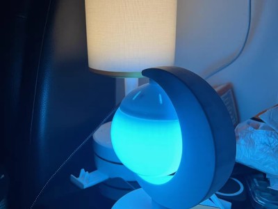 京黔智能语音声控小夜灯——母婴友好的卧室氛围神器