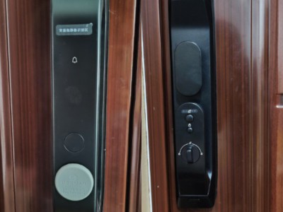 得力智能锁1903W：人脸识别的家用安防入门款