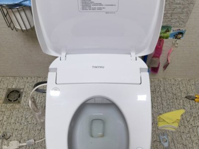 智慧浴室体验：小沐智能马桶盖Pro如何重新定义如厕卫生与舒适？