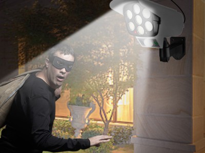 Anker Eufy Solar Wall Light Cam S4太阳能壁灯摄像头——户外无电的安防神器