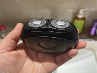 Hitick高速智能剃须刀：AI适配的男士护理神器