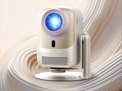 TCL C1便携式投影仪：移动影院一键开启