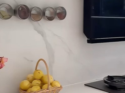 方太哨兵灶Y8，厨房安全的智能守护者