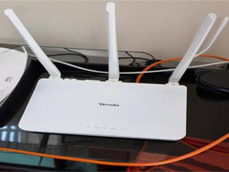 华硕RT-AX56U Pro智能路由器：WiFi 6全千兆的高速网络中枢