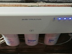 沁园QR-RO-400A智能净水器：台式即热的净饮神器